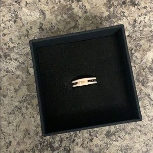 Daniel Wellington ring
